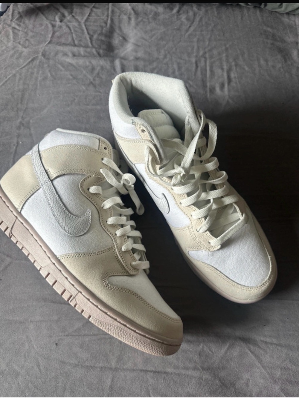 Neutral Tone High-Top Dunks Sneakers - White & Beige